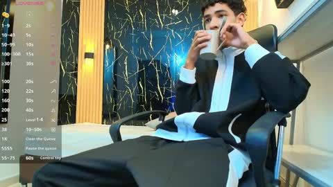 Snapshot of valerihot_1 chatting on 04-05-26, 02:53 VALERIO online show from 04-05-26, 02:53