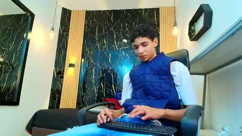 Snapshot of valerihot_1 chatting on 04-15-26, 03:02 VALERIO online show from 04-15-26, 03:02