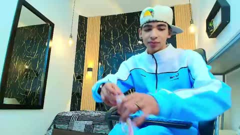 Snapshot of valerihot_1 chatting on 04-27-26, 03:04 VALERIO online show from 04-27-26, 03:04