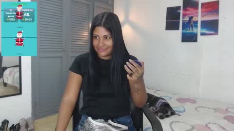Snapshot of valery_021 chatting on 12-15-24, 06:04 Valery online show from 12-15-24, 06:04