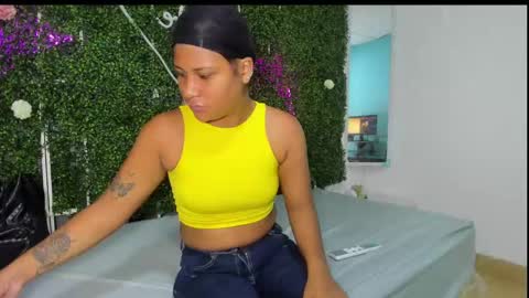 Snapshot of valery_021 chatting on 02-09-25, 03:34 Valery online show from 02-09-25, 03:34