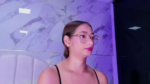Valeryn online show from 05-05-26, 03:03