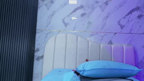Valeryn online show from 05-10-26, 03:01