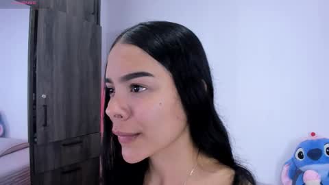 Snapshot of valery__nova chatting on 02-18-26, 02:18 Cris online show from 02-18-26, 02:18