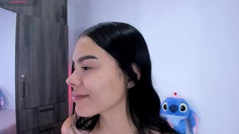 Snapshot of valery__nova chatting on 02-25-26, 03:05 Cris online show from 02-25-26, 03:05