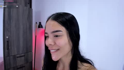 Snapshot of valery__nova chatting on 02-28-26, 02:01 Cris online show from 02-28-26, 02:01