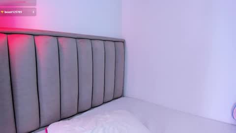 Snapshot of valery__nova chatting on 03-13-26, 03:24 Cris online show from 03-13-26, 03:24