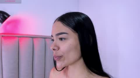 Snapshot of valery__nova chatting on 04-05-26, 12:57 Cris online show from 04-05-26, 12:57