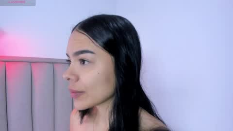 Snapshot of valery__nova chatting on 05-01-26, 12:54 Cris online show from 05-01-26, 12:54