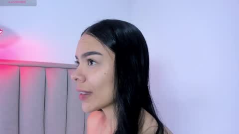 Snapshot of valery__nova chatting on 05-03-26, 12:00 Cris online show from 05-03-26, 12:00