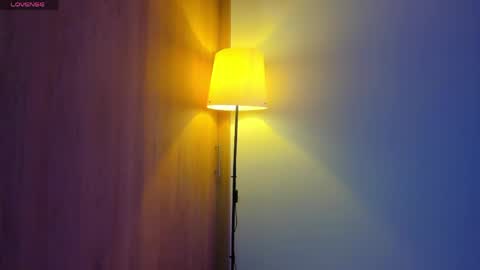 Snapshot of valery_kils chatting on 05-06-26, 01:57 VALERY online show from 05-06-26, 01:57