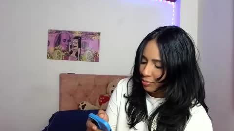 valery_lovex_ online show from 06-05-26, 02:40