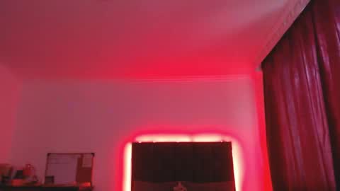 Snapshot of valery_meer_ chatting on 03-31-26, 11:54 Valeria online show from 03-31-26, 11:54