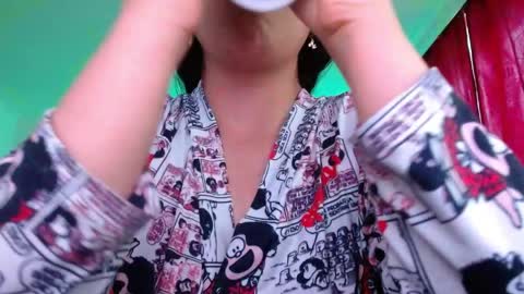 Snapshot of valery_meer_ chatting on 04-20-26, 11:35 Valeria online show from 04-20-26, 11:35