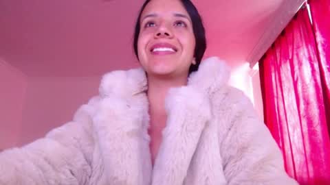 Snapshot of valery_meer_ chatting on 05-12-26, 11:40 Valeria online show from 05-12-26, 11:40