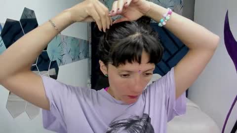 Snapshot of valery_more__ chatting on 09-30-25, 12:21 VALERY MORE online show from 09-30-25, 12:21