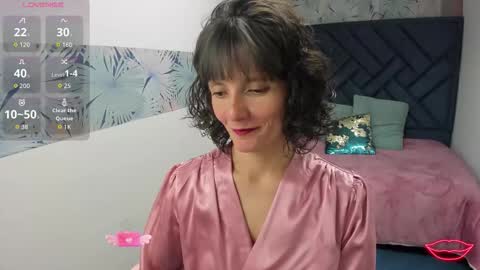 VALERY MORE online show from 02-13-26, 01:29