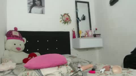 Snapshot of valery_prinss5 chatting on 09-25-25, 03:54 valery_prinss5 online show from 09-25-25, 03:54