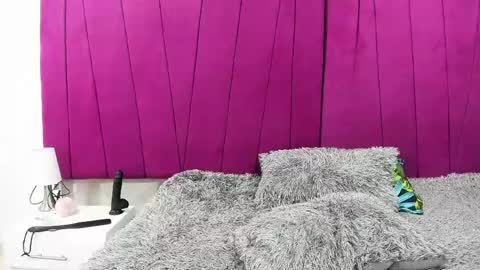 Snapshot of valery_slim18 chatting on 05-14-26, 06:31 valery online show from 05-14-26, 06:31