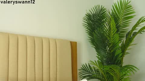 Snapshot of valery_swan1 chatting on 04-11-26, 07:45 Valery swan1 online show from 04-11-26, 07:45