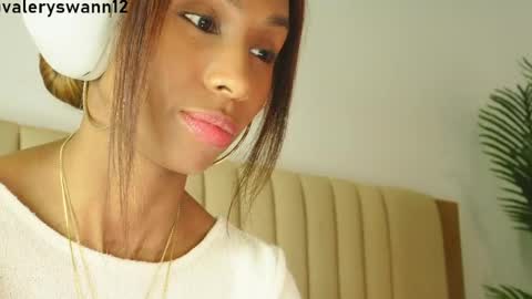 Snapshot of valery_swan1 chatting on 04-13-26, 12:43 Valery swan1 online show from 04-13-26, 12:43