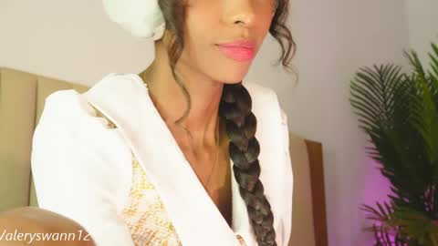 Valery swan1 online show from 05-23-26, 01:33