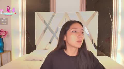 Snapshot of valery_wang chatting on 03-05-25, 11:38 Val online show from 03-05-25, 11:38