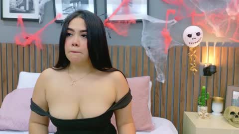 Snapshot of valerya_collem chatting on 10-24-25, 01:46 Valerya Collem online show from 10-24-25, 01:46