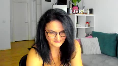 Snapshot of valeryablack chatting on 03-18-26, 07:17 valeryablack online show from 03-18-26, 07:17