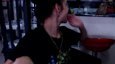 B V Naughty online show from 01-18-25, 03:49