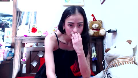 B V Naughty online show from 02-23-25, 09:48