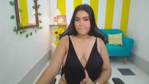 Snapshot of valerybliss_ chatting on 03-31-26, 11:38 Valery online show from 03-31-26, 11:38