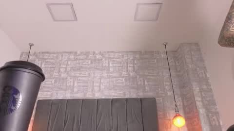 valerykat_ online show from 10-11-25, 11:09