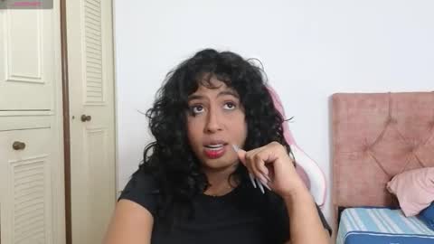 Snapshot of valerylovexxx chatting on 10-29-25, 10:33 valerylovexxx online show from 10-29-25, 10:33