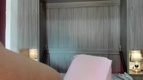 valerymeyerr online show from 03-25-26, 12:00