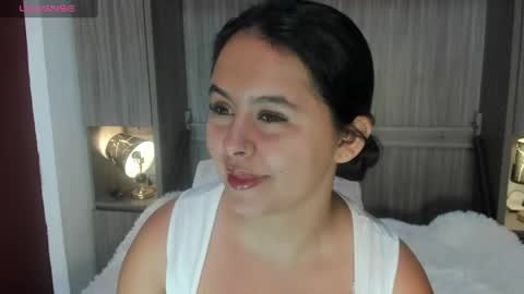 Snapshot of valerymeyerr chatting on 04-27-26, 11:41 valerymeyerr online show from 04-27-26, 11:41