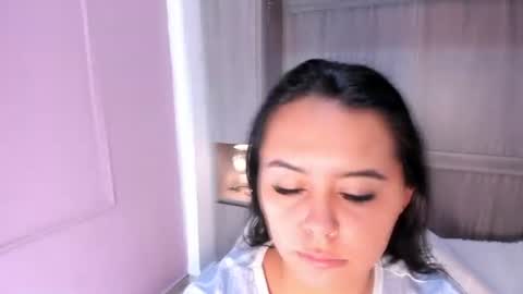 valerymeyerr online show from 06-17-26, 11:34