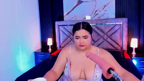 Snapshot of valerymoonlight chatting on 03-26-26, 12:00 Valery Moon light online show from 03-26-26, 12:00