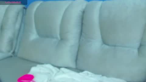 Snapshot of valerynbrown chatting on 06-20-26, 04:59 valery online show from 06-20-26, 04:59