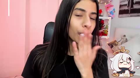 Valery Rivas online show from 12-23-24, 03:55