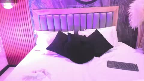 Valerie Shadey  online show from 01-17-26, 09:51