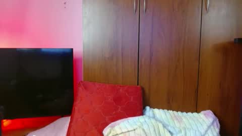 zoe online show from 03-31-26, 06:47