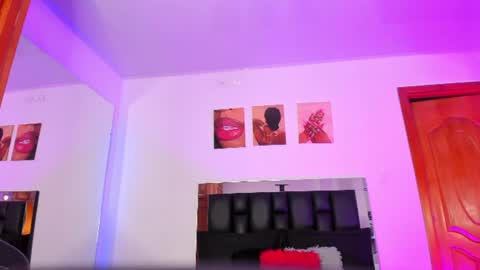 ValeryTs1 online show from 06-12-26, 06:18