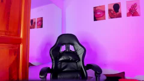 ValeryTs1 online show from 06-17-26, 06:31