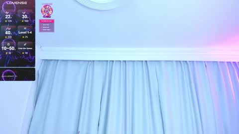 Snapshot of valerywalker7 chatting on 01-18-25, 07:04 Valery Walker online show from 01-18-25, 07:04