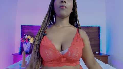 Snapshot of valeska_rousee chatting on 06-02-26, 10:45 Valeska online show from 06-02-26, 10:45