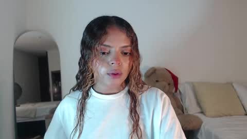VALIENTE  online show from 02-28-26, 02:23