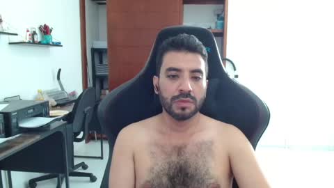 Snapshot of vallartamexi chatting on 05-30-26, 09:45 Roberto Carlos online show from 05-30-26, 09:45
