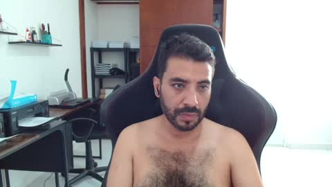 Snapshot of vallartamexi chatting on 06-02-26, 11:51 Roberto Carlos online show from 06-02-26, 11:51