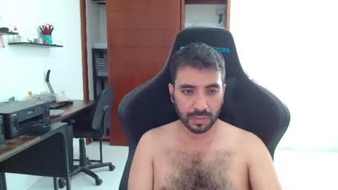 Snapshot of vallartamexi chatting on 06-19-26, 07:50 Roberto Carlos online show from 06-19-26, 07:50